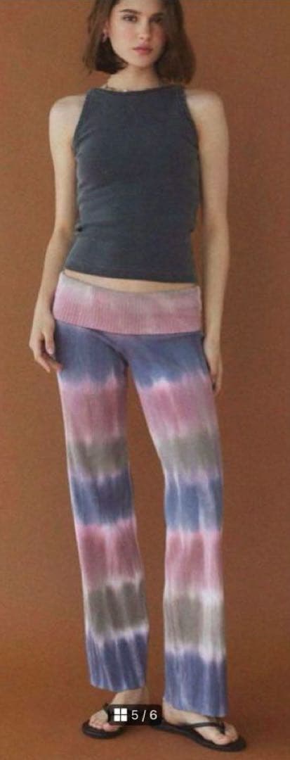 ALEXIA STAMウェルネス ウォッシュドカラータンクトップ