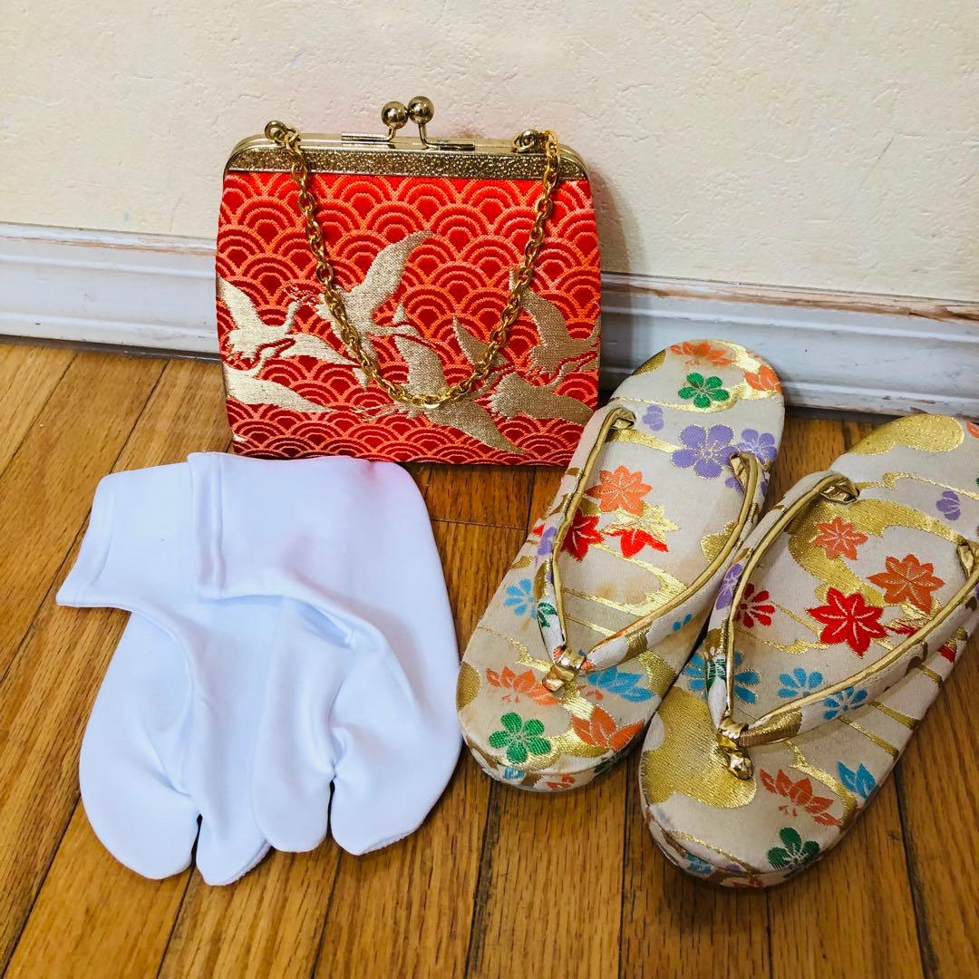 七五三七歳❣️四つ身着物未使用⭐︎薄ピンク花々金彩煌びやか絢爛⭐︎完全フルセット銘品