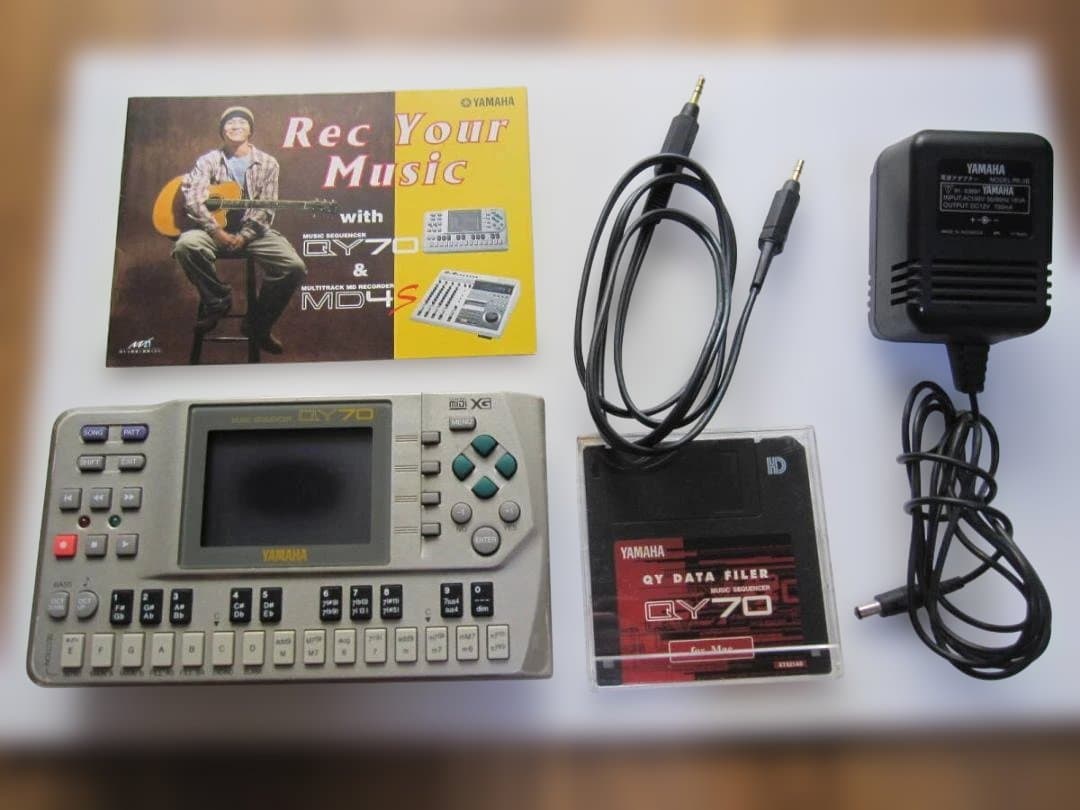 YAMAHA QY70 シーケンサー - メルカリ