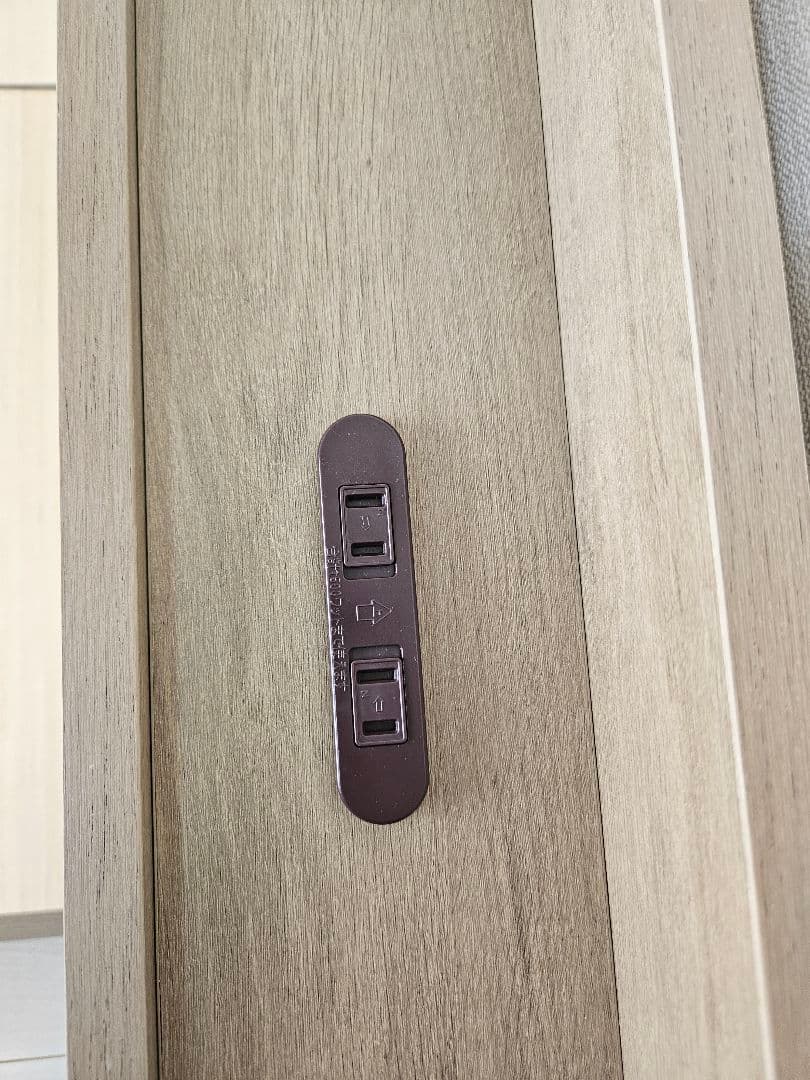 『Famite ファミーテ』 照明＆棚付き セミダブル　連結ローベッド