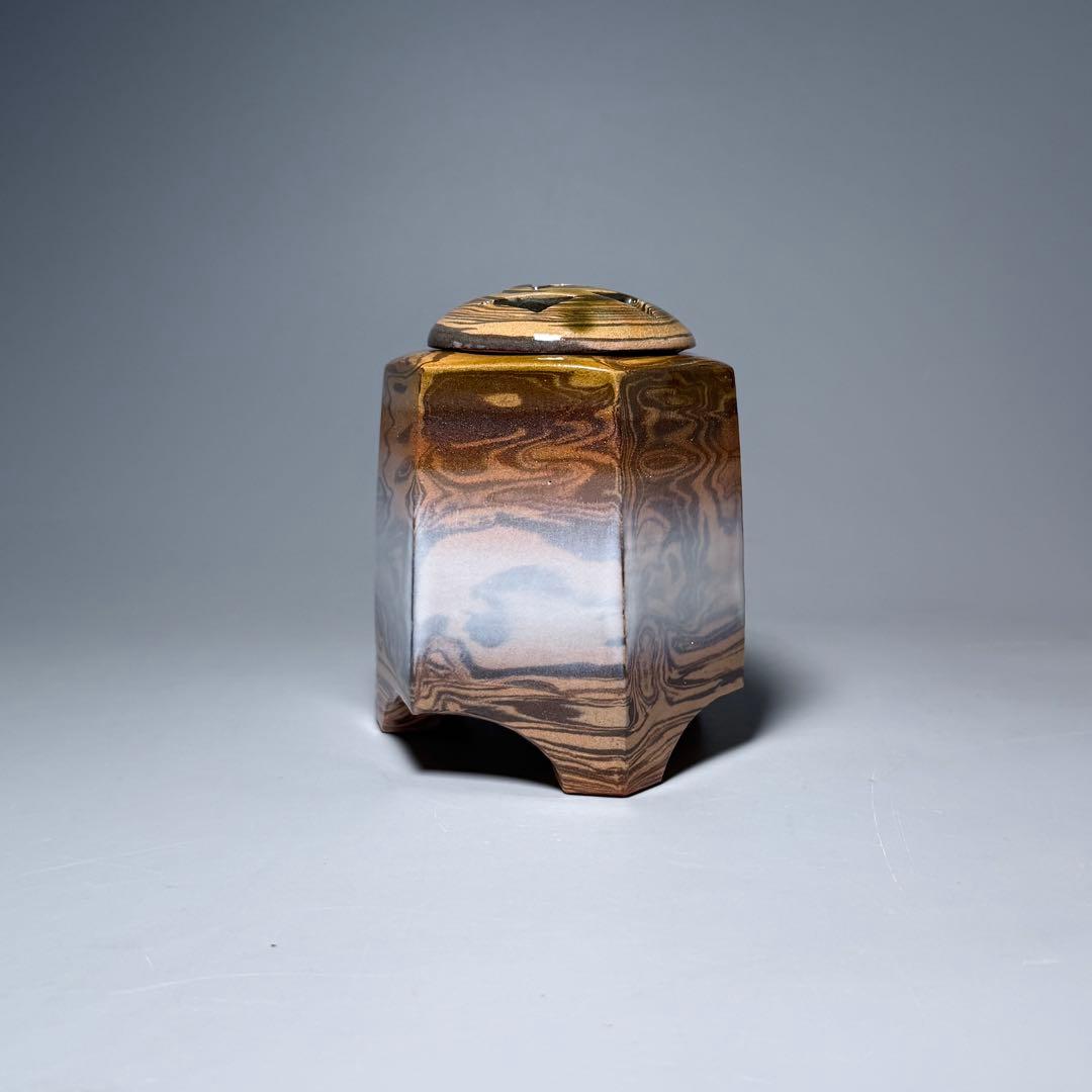 萩焼　陶芸作家　大和努　作　萩練込香炉　共箱　共布　栞　未使用品　茶道具　保男