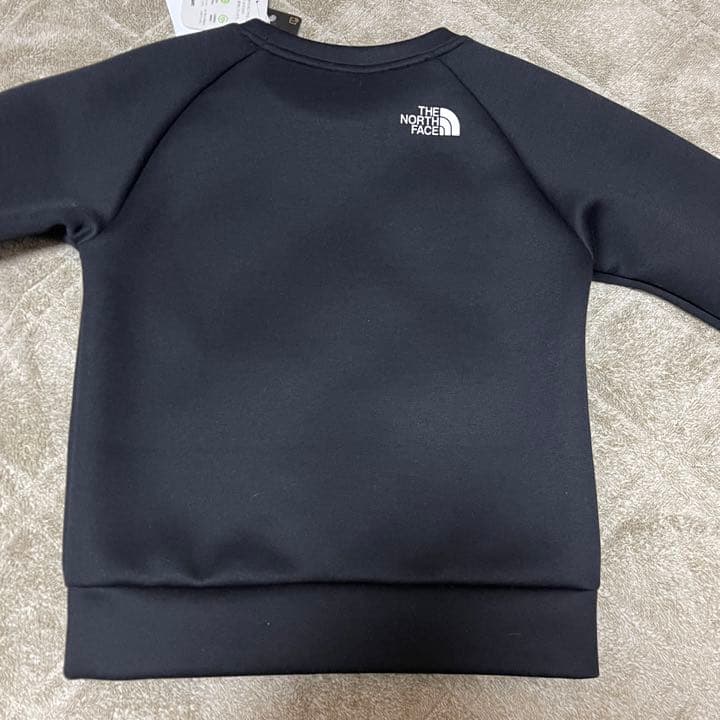 新品　ノースフェイス　テックエアースウェットクルー　トレーナー　140cm