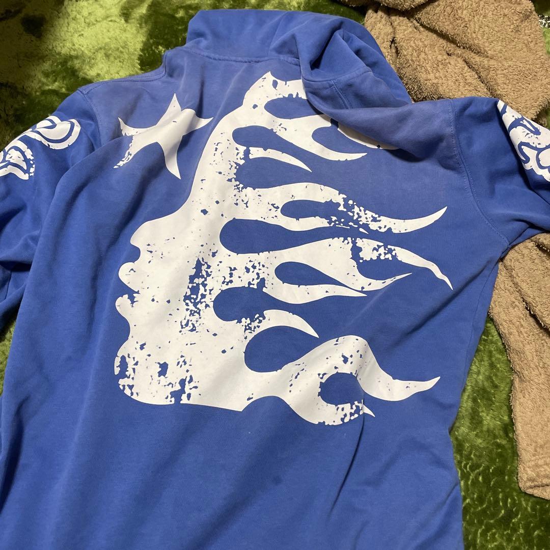 ヘルスターパーカー