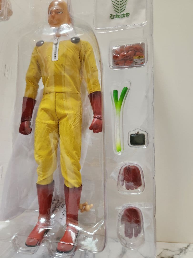 1/6 ワンパンマン サイタマ スリーゼロ アクションフィギュア