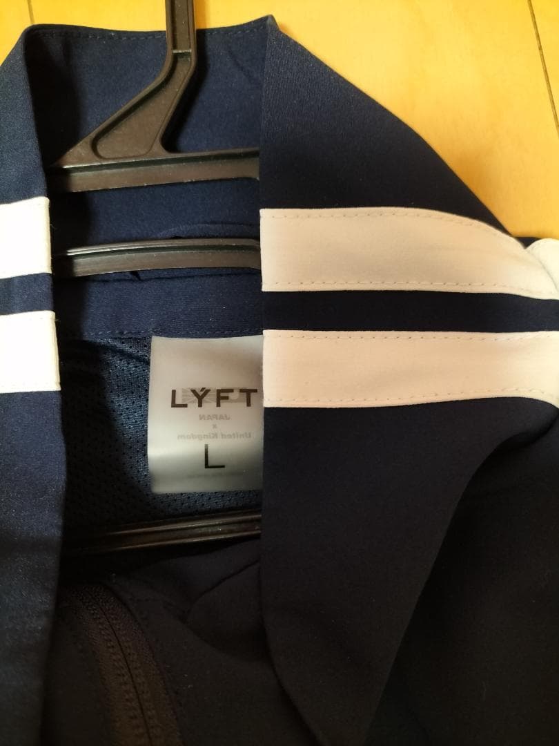 LYFT トラックスーツ Lサイズ ネイビー