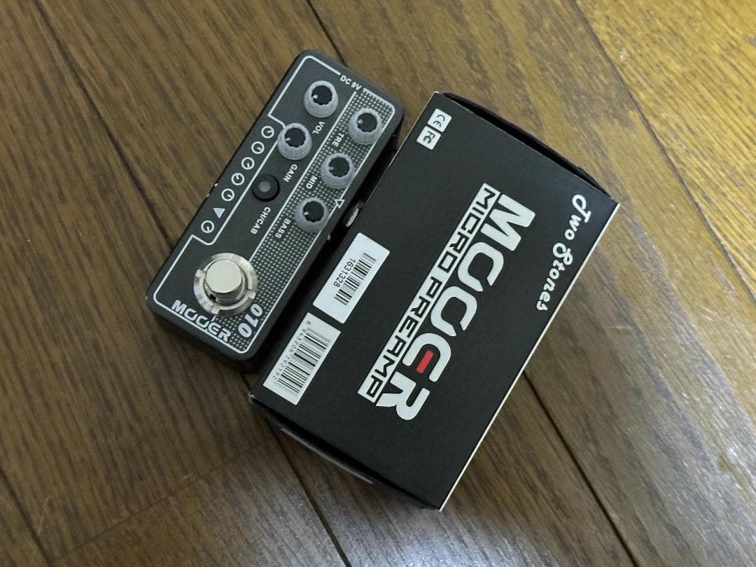 ギター Mooer Micro Preamp 010