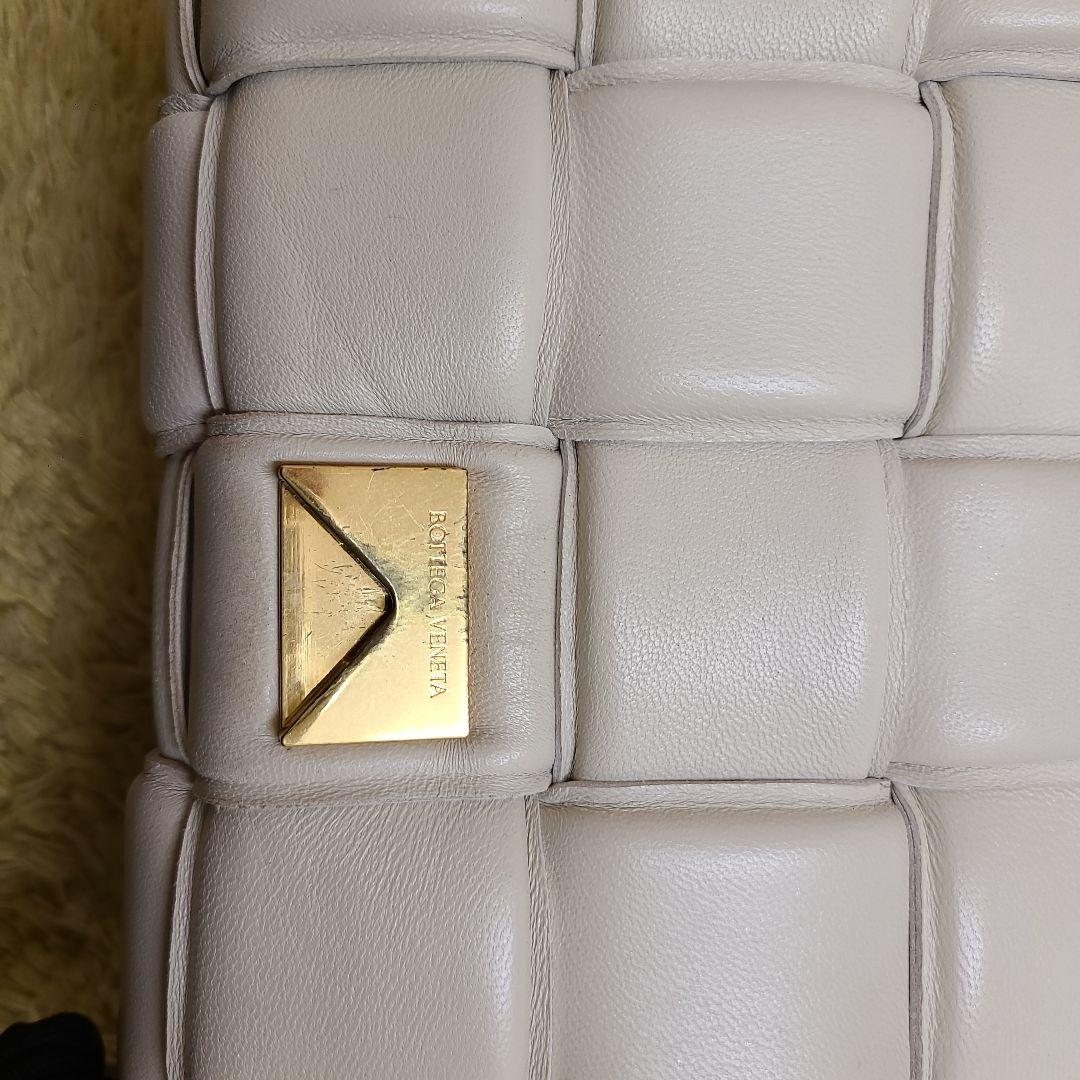 BOTTEGA VENETA パデットカセット　正規品※汚れ使用感あり