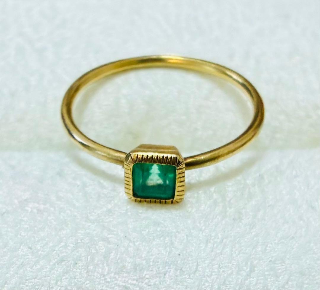 お値下げ⭐︎Hariqua k18 天然エメラルド リング