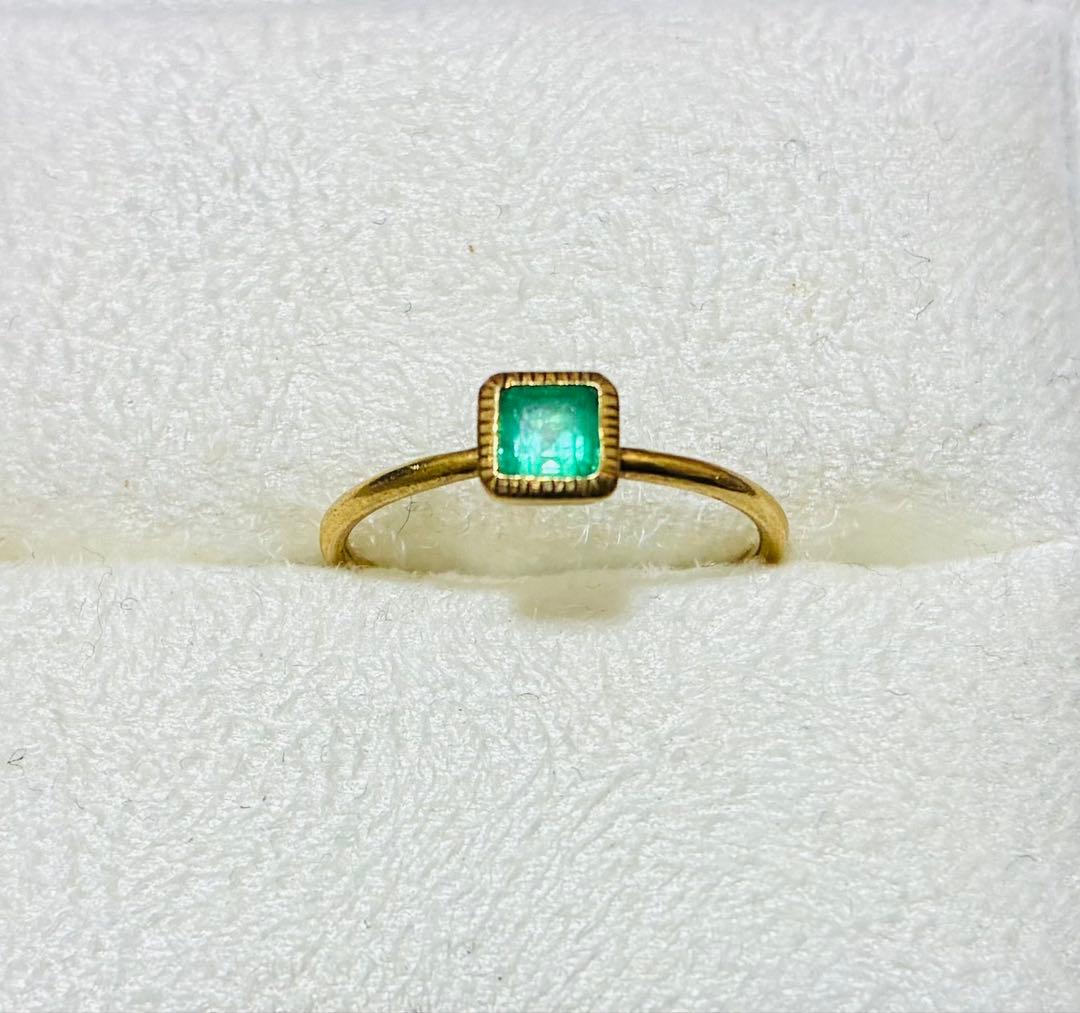 お値下げ⭐︎Hariqua k18 天然エメラルド リング