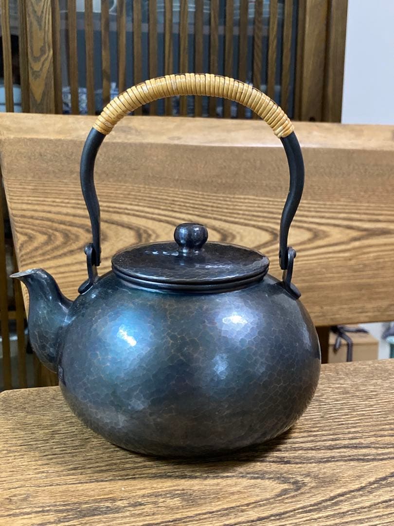 玉川堂湯沸（やかん）鎚起銅器