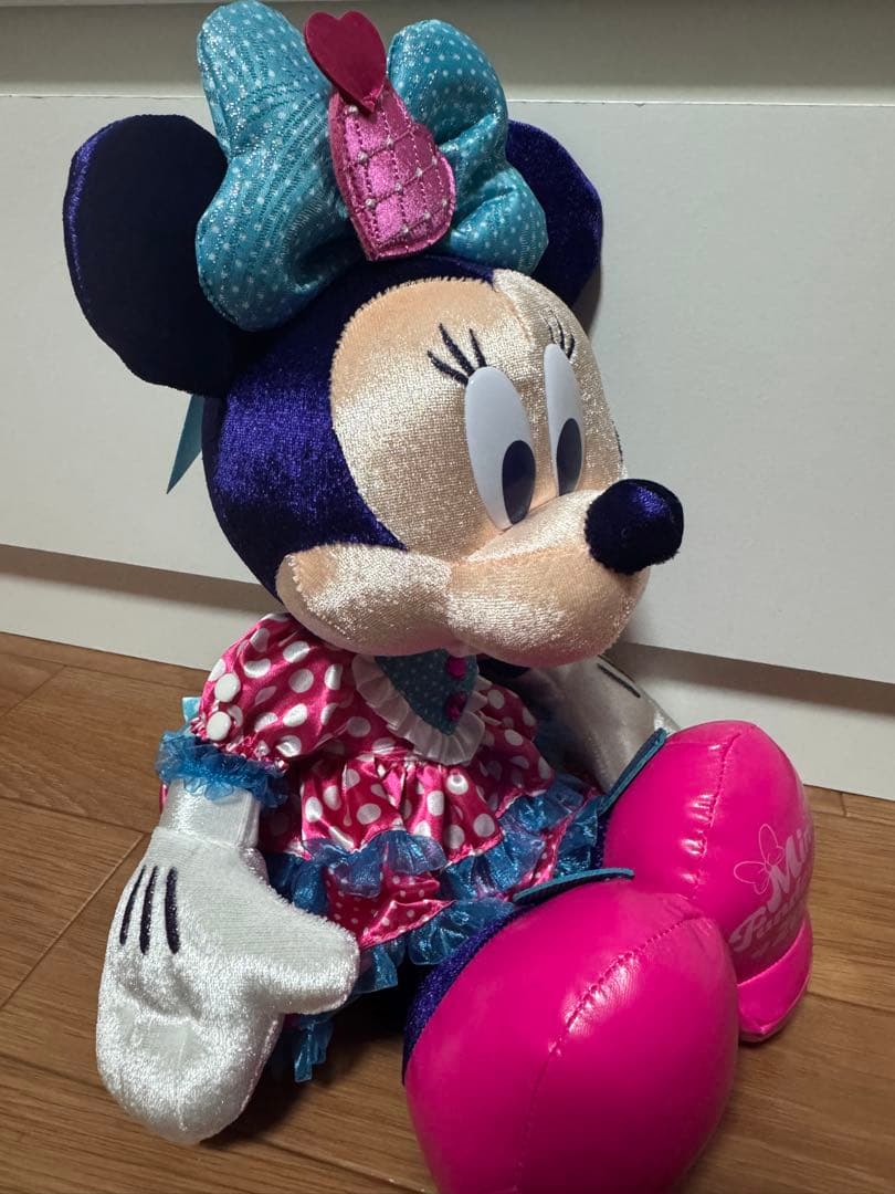 ミニー　パルパルーザ　ぬいぐるみ
