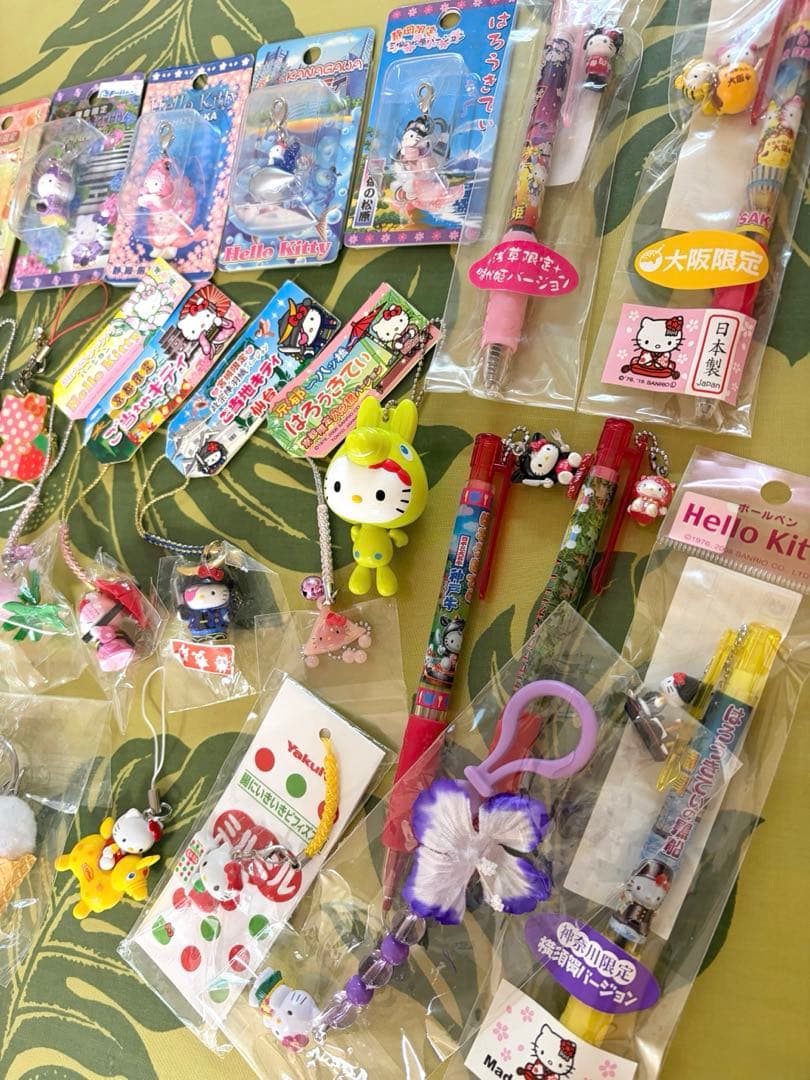 ご当地キティ　ストラップ　ボールペン　まとめ売り