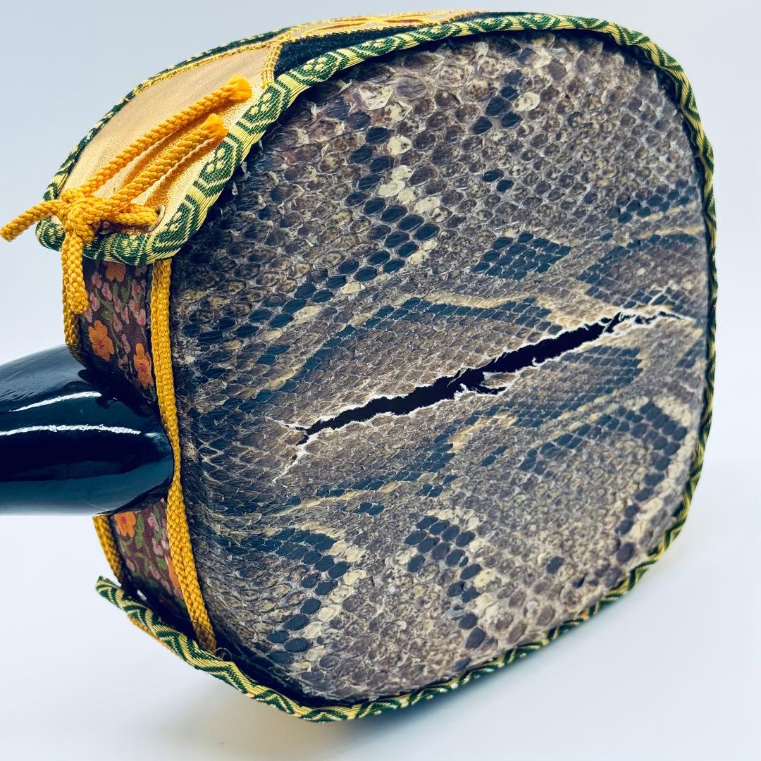 三線 本皮使用 蛇皮張り 沖縄伝統楽器 収納袋・木箱付 現状