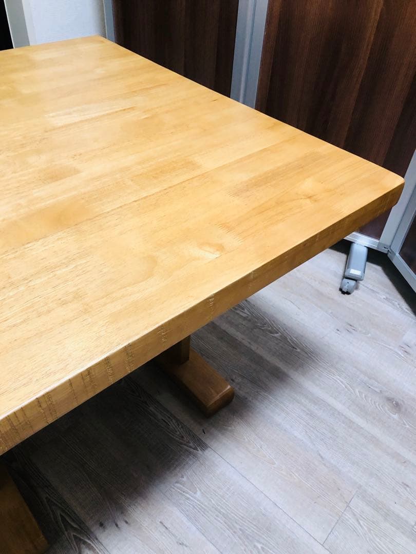 マナベインテリア　木製正方形　ダイニングテーブル　カフェテーブル