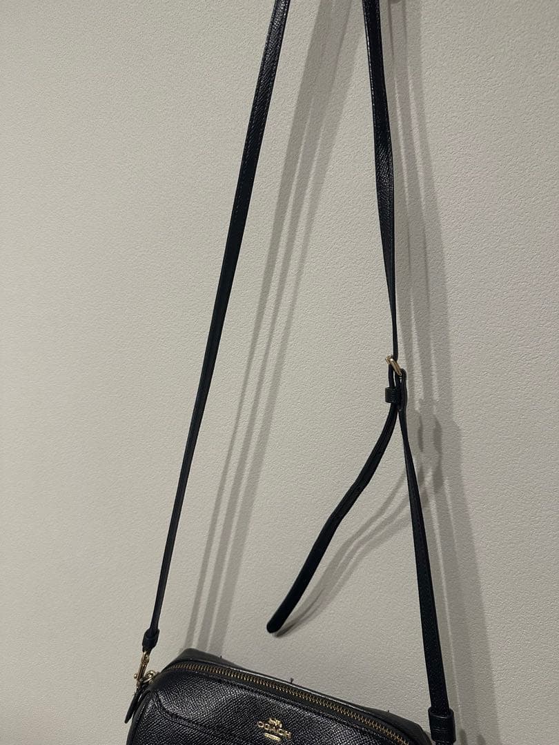 COACH ベネットクロスボディ レザー素材