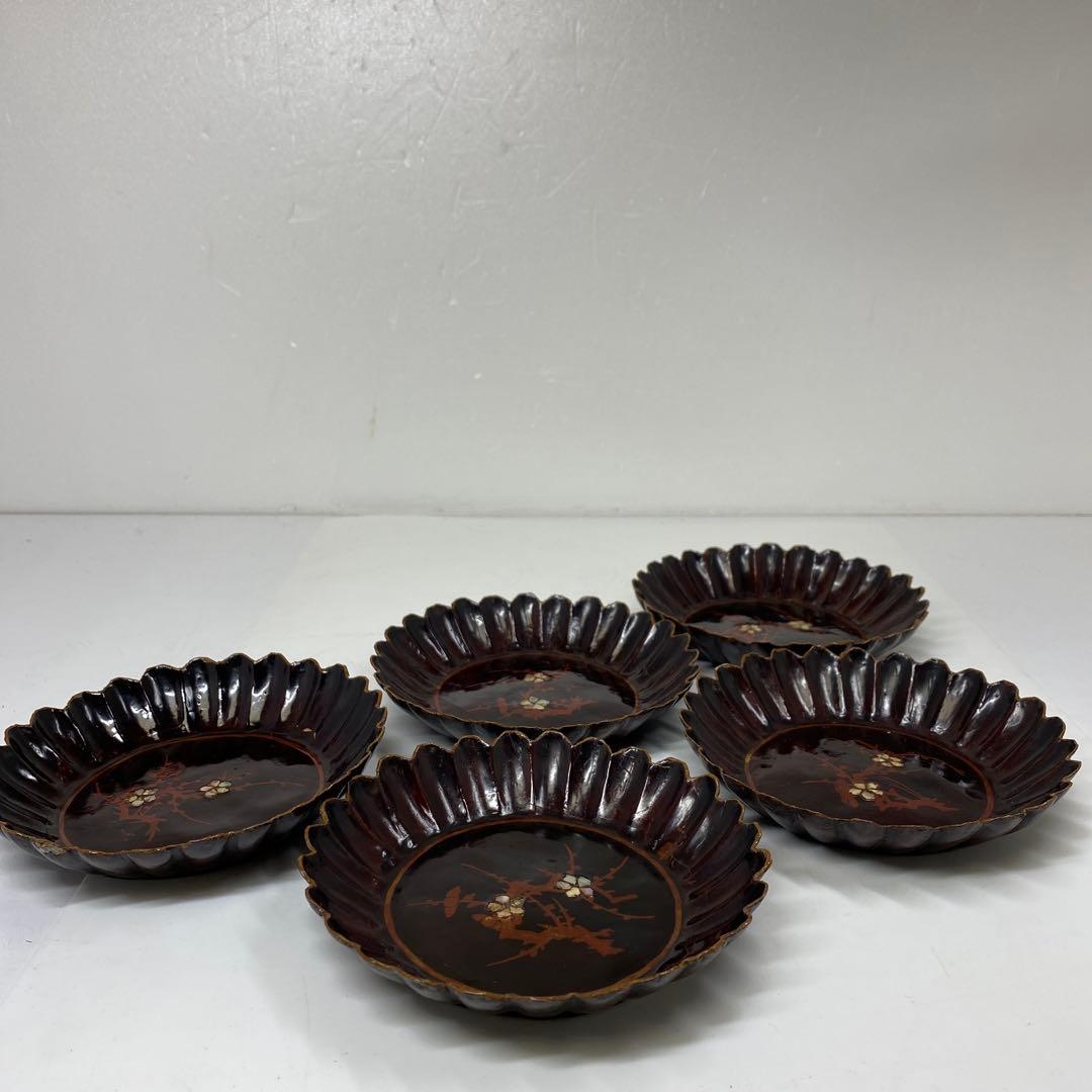 唐物　木製　螺鈿　菊割皿5客　幅約13.2㎝　トトウ　東さ7-1124☆2F