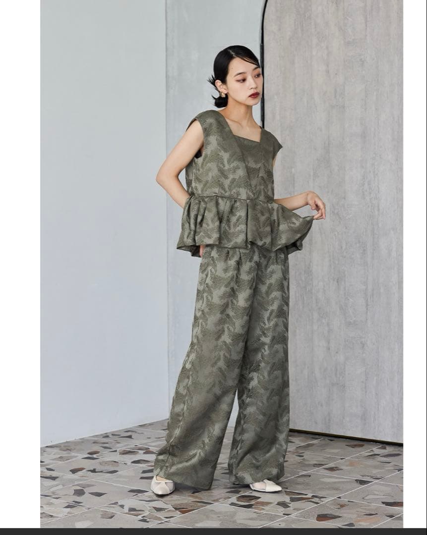 ANDRESD ペプラムセットアップドレス niana