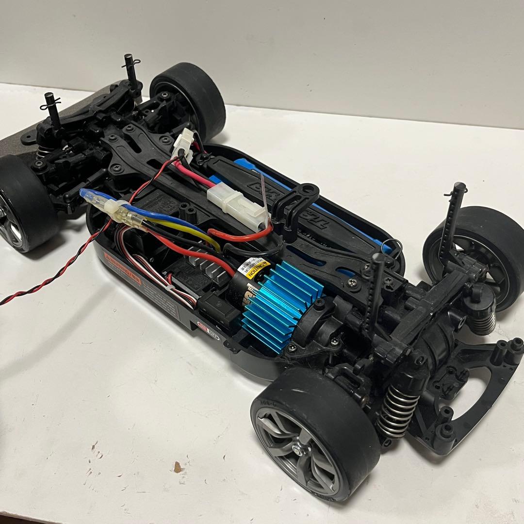 タミヤ　TT01 NISSAN GT-R ボディ　2.4G ライトユニット付き