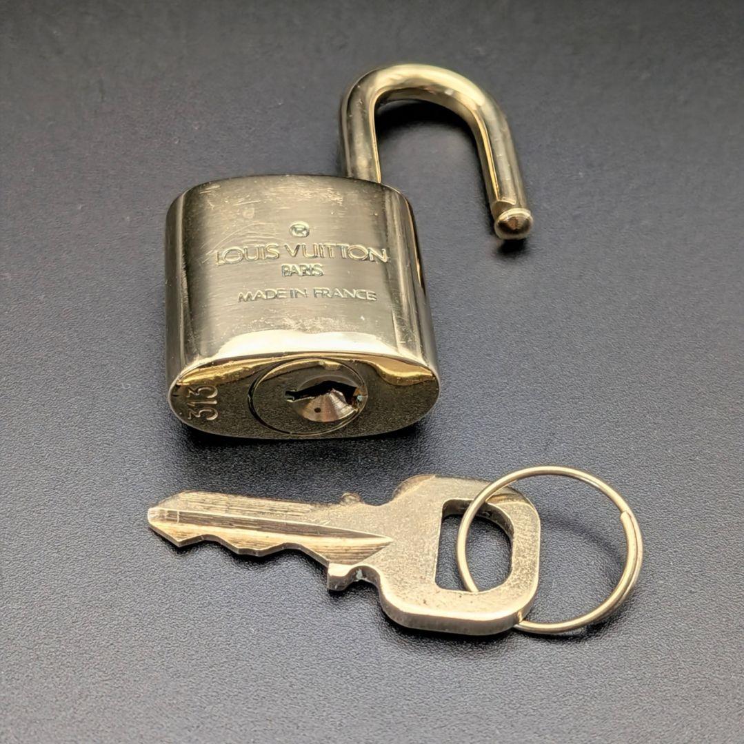 ルイヴィトン カデナ パドロック 南京錠 ゴールド 313番 - メルカリ