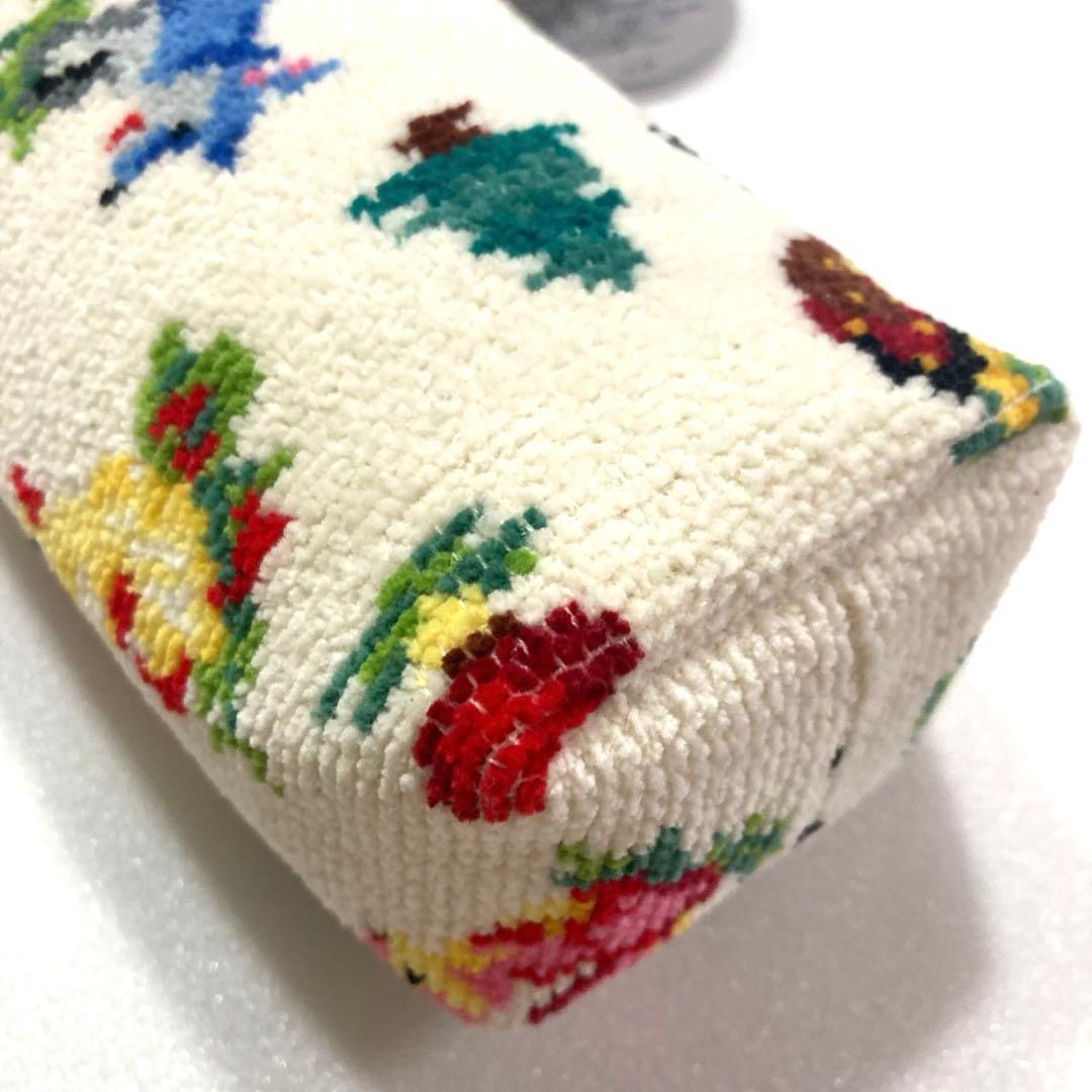 フェイラーハイジフレンズフォレストのタグ付ボトルポーチと ハイジの