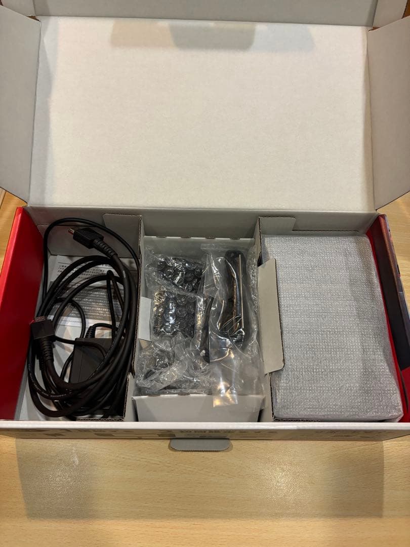 Nintendo Switch グレー ケース付