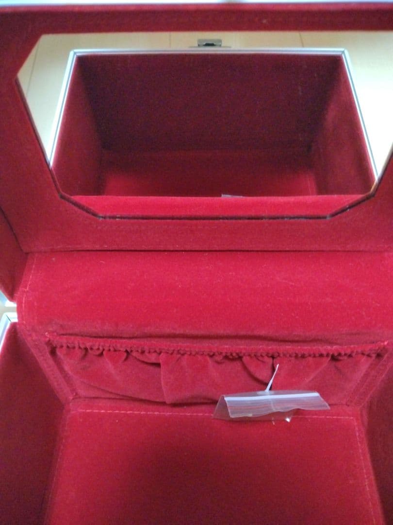 未使用 ハローキティ HELLO KITTY メイクボックス ドレッサー 未使用