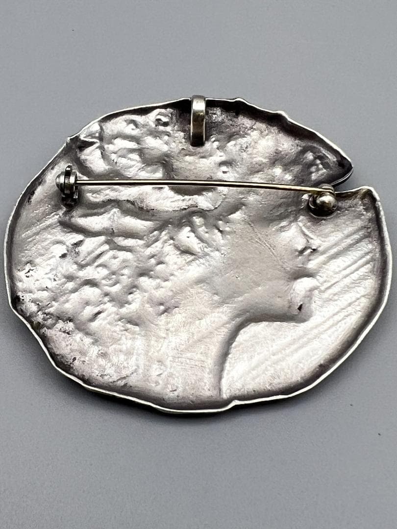 海】蓮の少女 横顔 ブローチ ペンダント 佐藤忠良作 佐川美術館 元