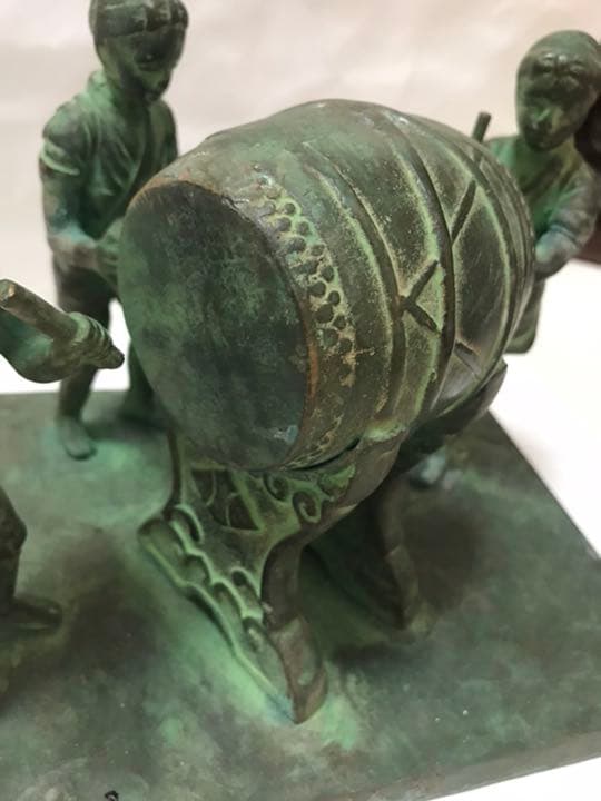 小倉紙園大鼓，真鍮製，重4500克。