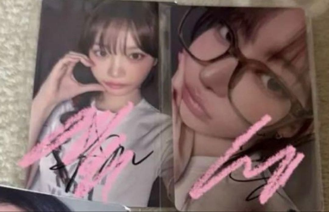 ルセラフィムLE SSERAFIM HOT 直筆サイン トレカサクラ