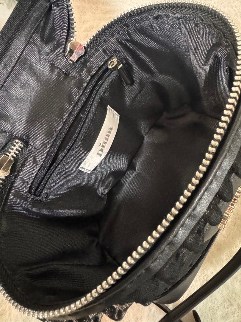 pium ハートドットチュールバニティバッグ　ピンクブラック