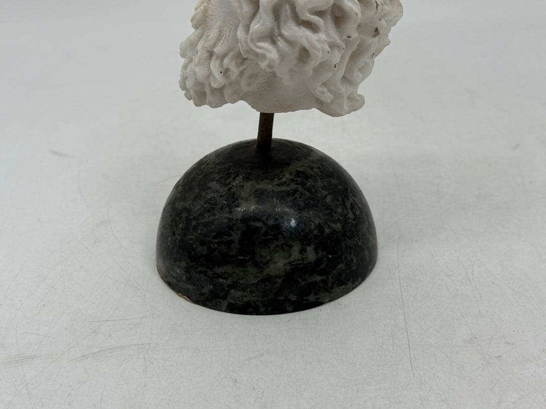 オブジェ 人物 石膏像大理石台 イタリア？ギリシャ？ 送料込み150818