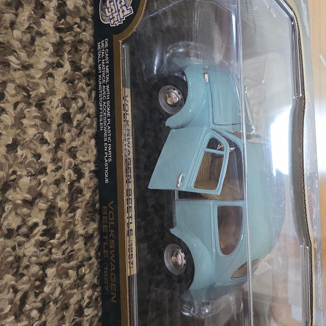 Road Tough Volkswagen Beetleミニカーワーゲンビートル