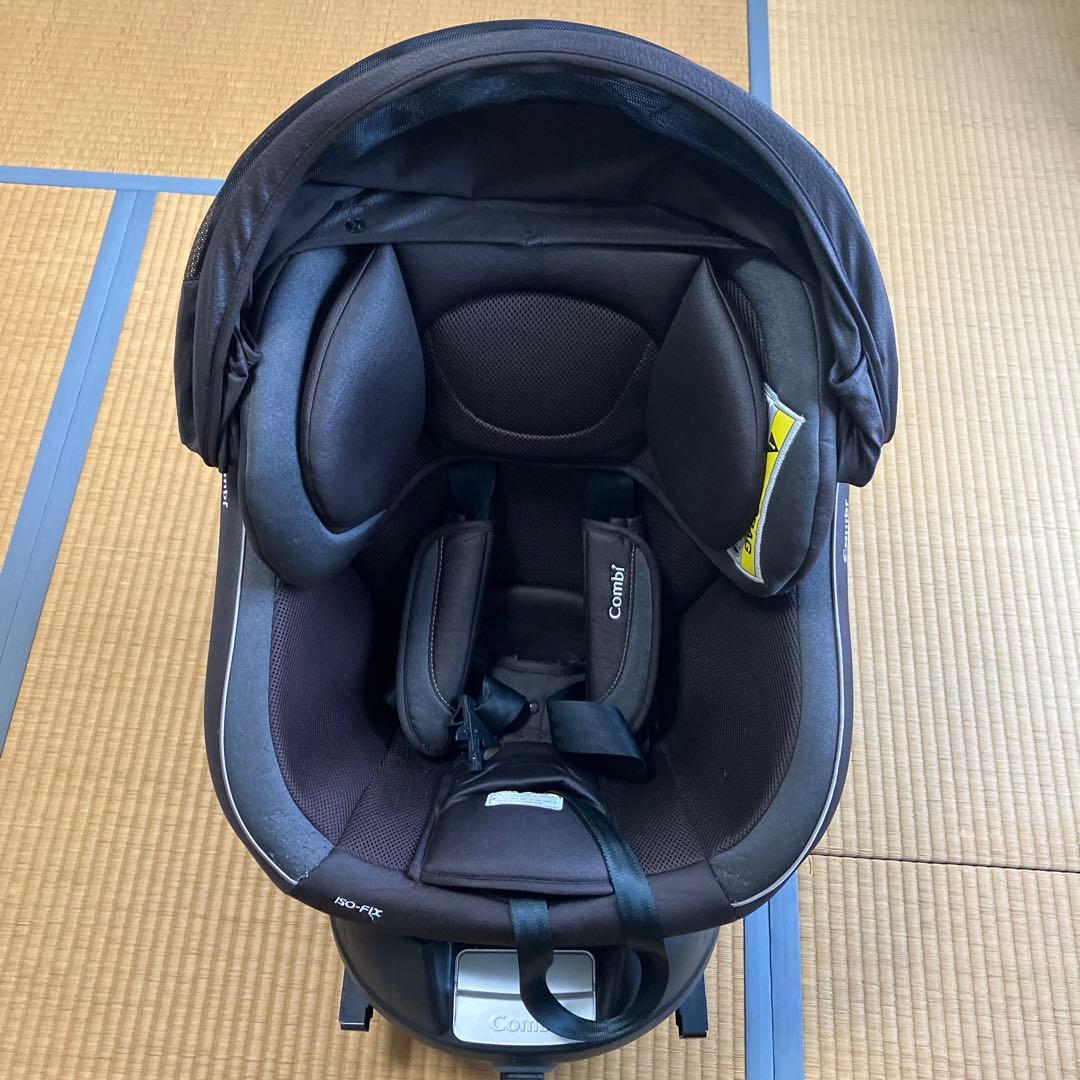 値下げ 取扱説明書つき 美品Combi コンビ クルムーヴスマート isofix