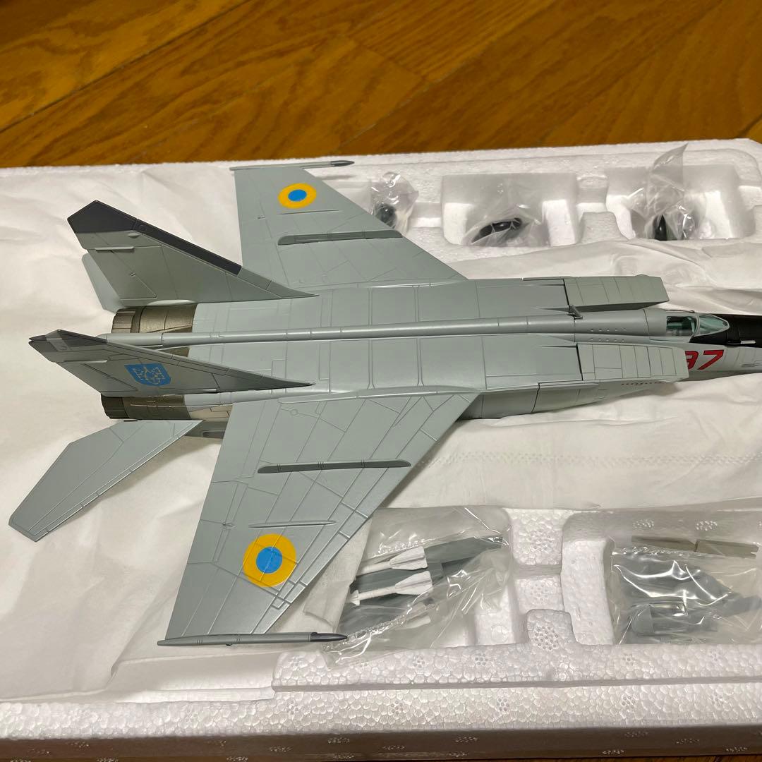 未使用品】HOBBYMASTER MIG-25 FOXBAT HA5609 - メルカリ