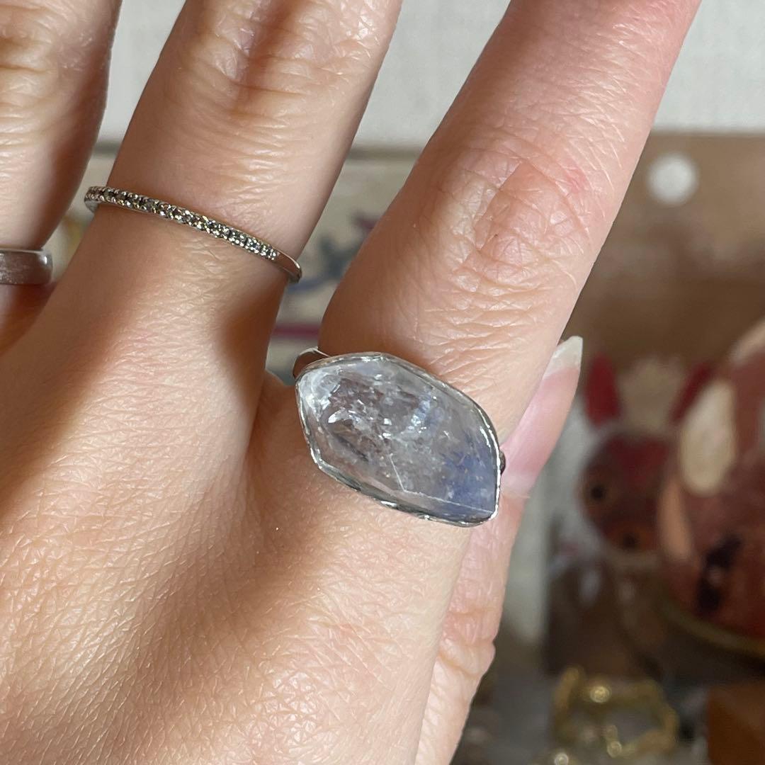 ハンドメイド　シルバー925 　シルバーリング デュモルチェライトインクォーツ