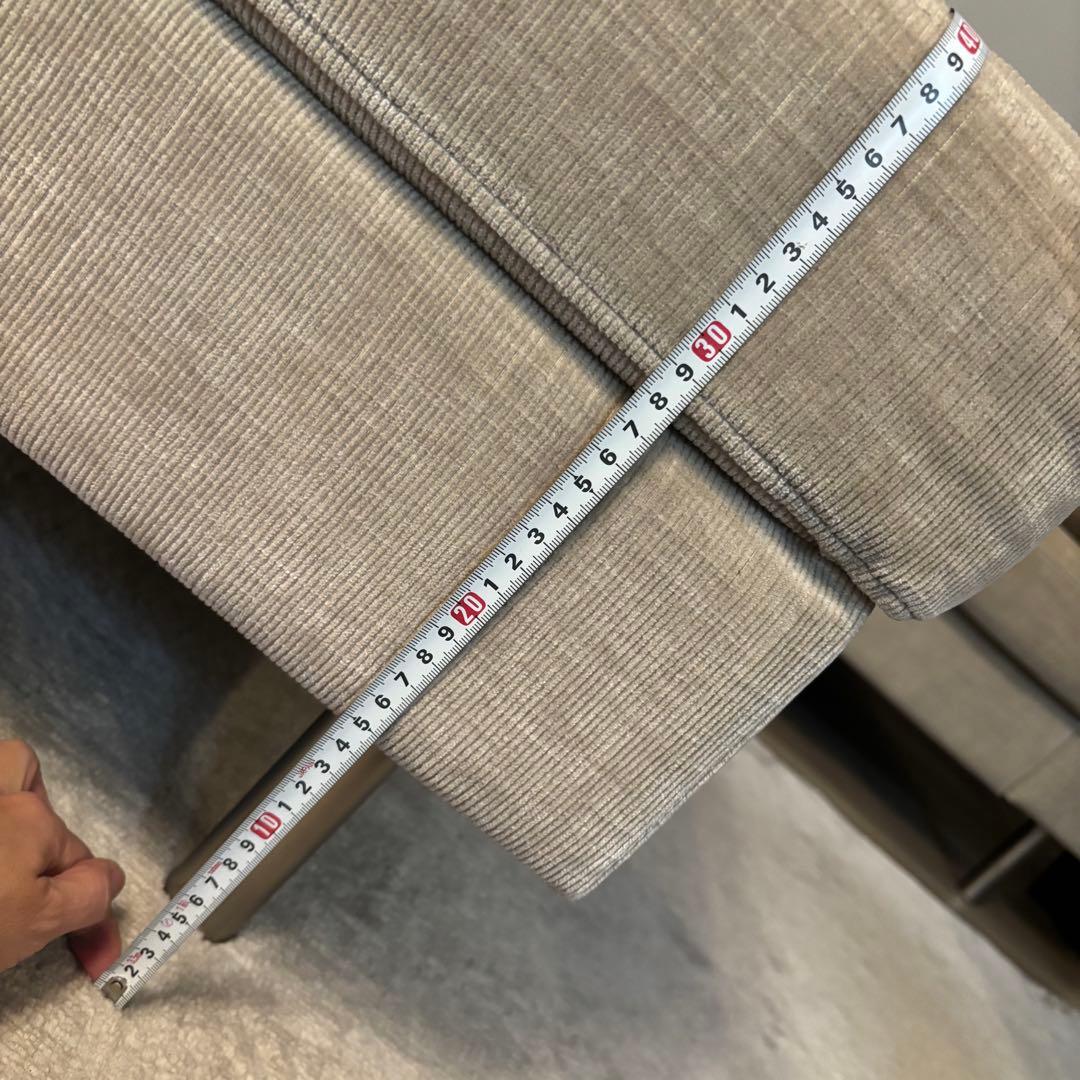 HK　　BoConcept I.D.V. オットマン