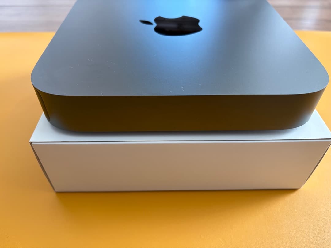 Mac mini 2018 SSD:1TB ETH:10Gbps
