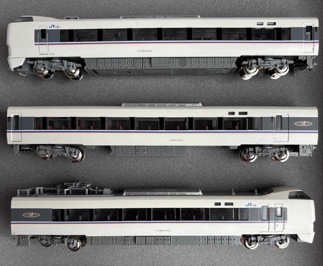 カトー 683系2000番台 しらさぎ 基本 増結 10-298 10-299