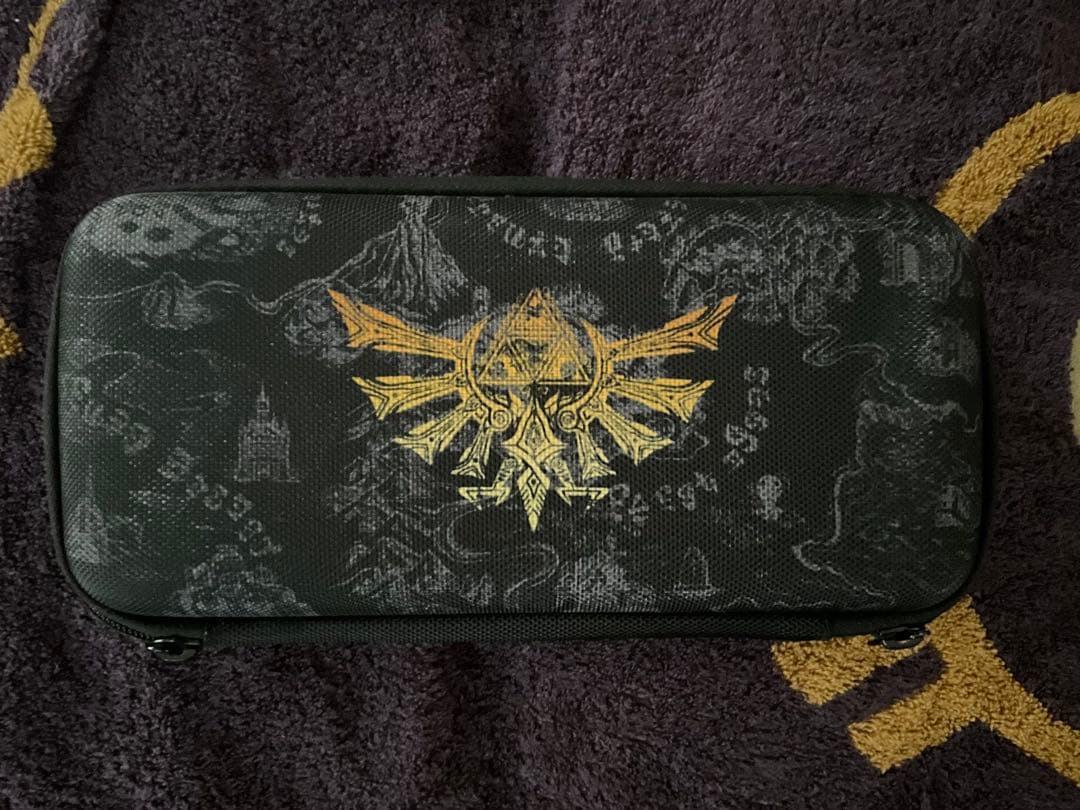 Nintendo Switch 本体 付属品とケース付き ピンクと青のジョイコン