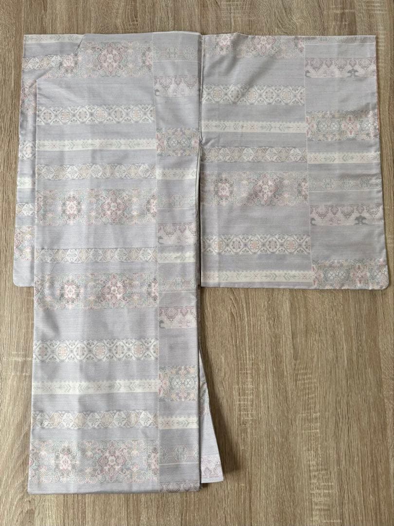 美品！白大島紬 袷 着物 身丈162cm - メルカリ