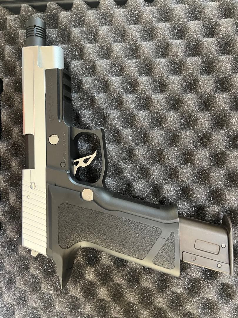 Amazon | 東京マルイ センチネルナイン レオンモデル 18歳以上ガス