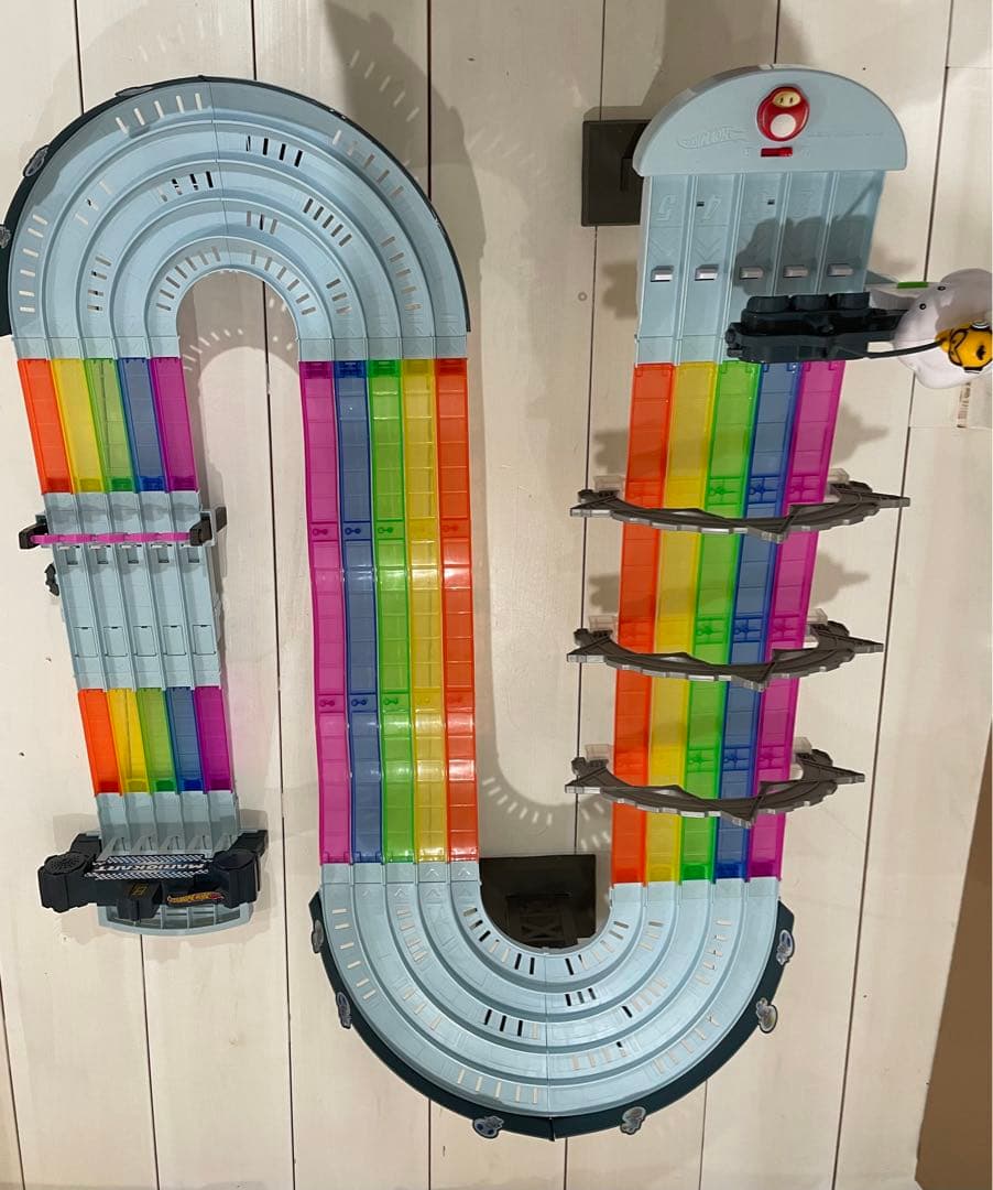 ホットウィール マリオカート レインボーロード