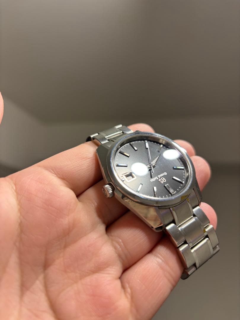 Grand Seiko ブラック 腕時計　SBGP003