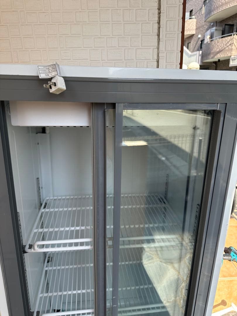 ガラス扉冷蔵庫 ホワイト 3段