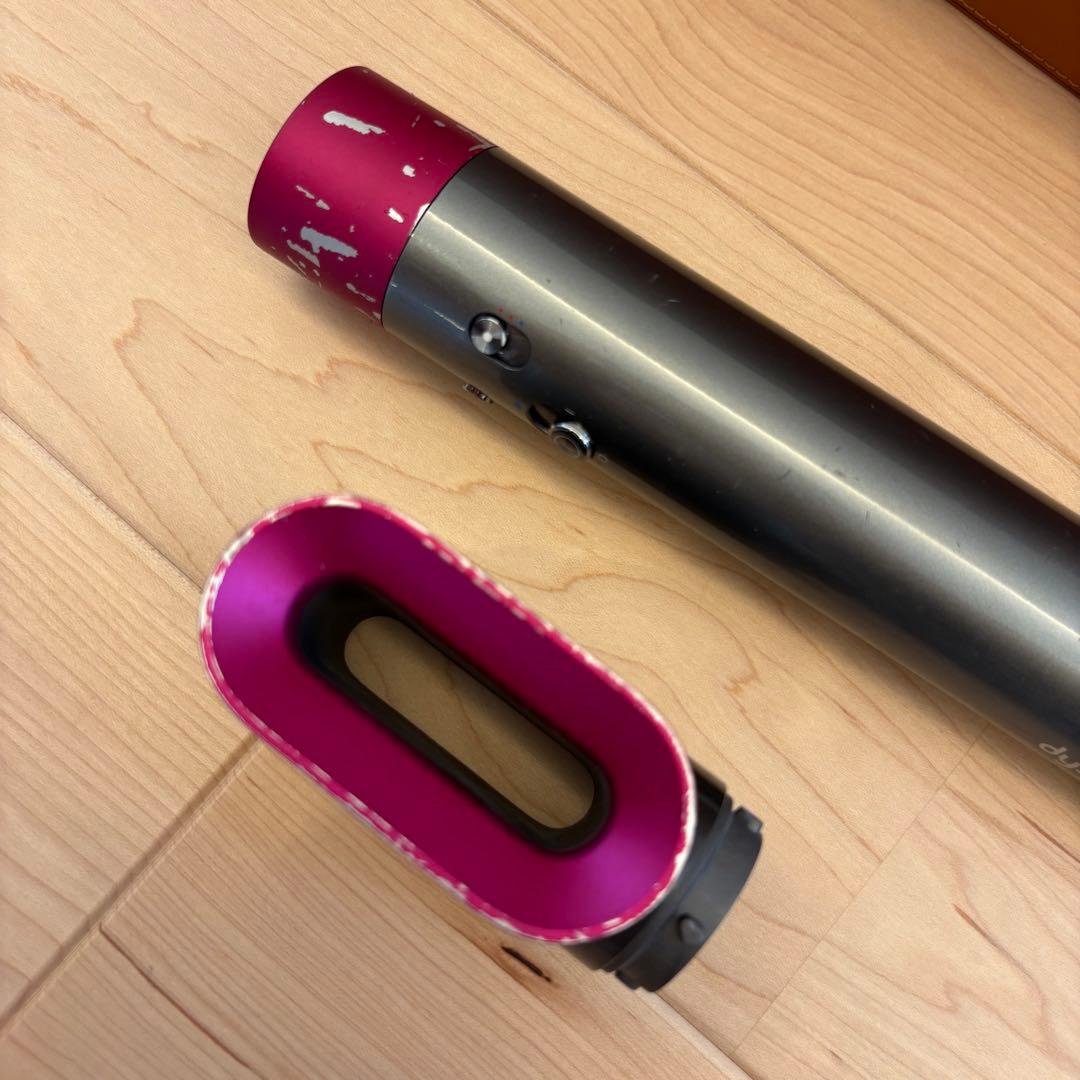 Dyson Airwrap 専用ケース付き