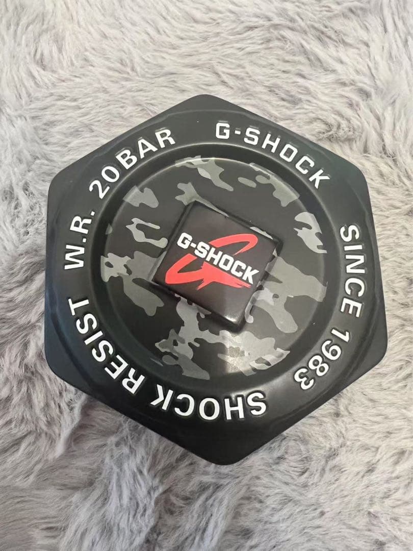 【美品】G-SHOCK 腕時計GA-1000-4A