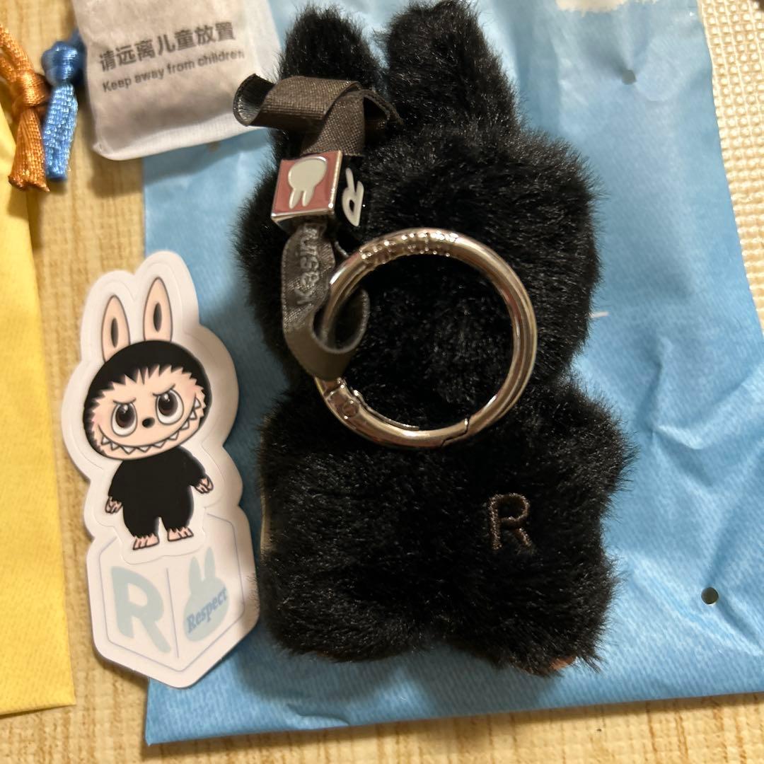 PIN FOR LOVE THE MONSTER ラブブ　k