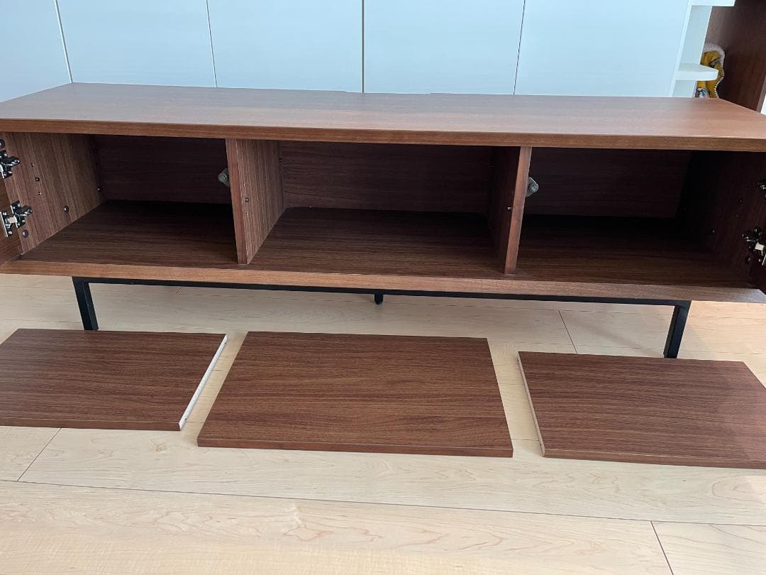 ち*る様 IDC大塚家具カバロ テレビボードW150㎝×D43㎝×H45㎝