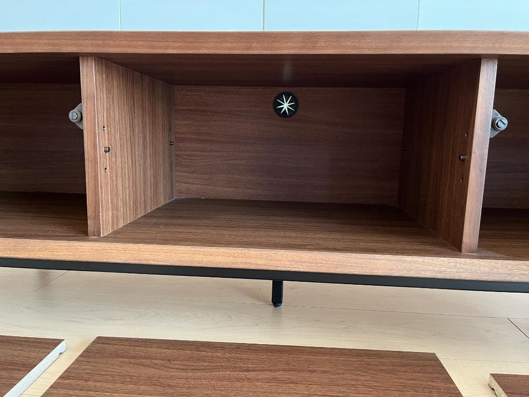 ち*る様 IDC大塚家具カバロ テレビボードW150㎝×D43㎝×H45㎝