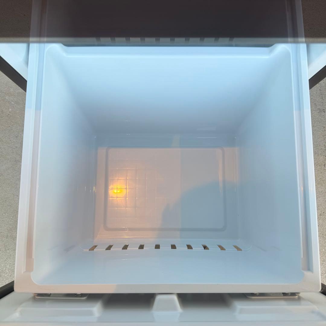 ● 美品 女性オーナー ハイセンス 冷蔵庫 HR-G13C-BR 135L